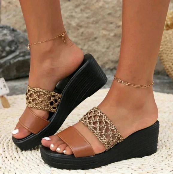 Women Ultra Lightweight Open Toe Brown Wedge Sandals, Woven Details Summer - Picture 5 of 11